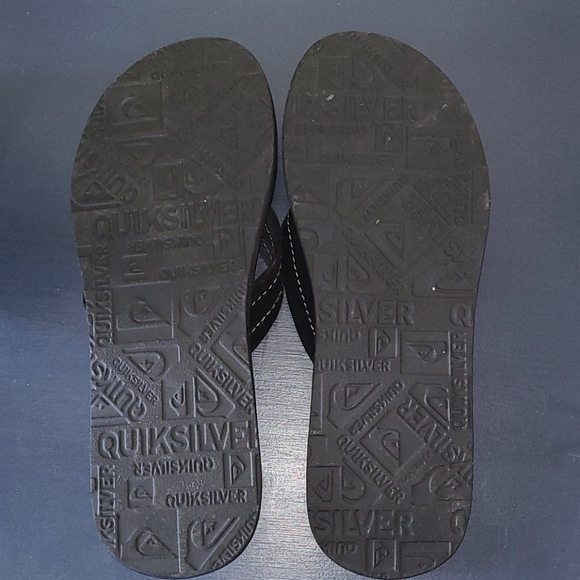 Quicksilver sz 12 mens flip flops - Picture 4 of 7